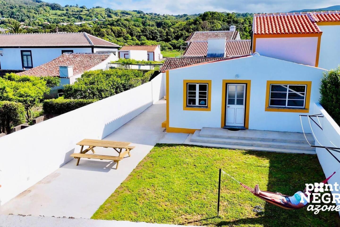 The Biscuit House By Pontanegraazores Praia da Vitória Buitenkant foto